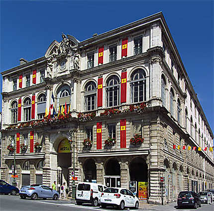 Pau, Hôtel de Ville