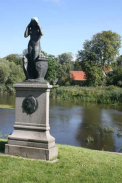 Statue dans le parc