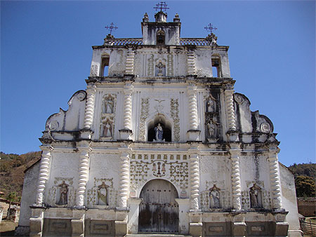 Eglise à San Manuel Colohete Eglise à San Manuel Colohete
