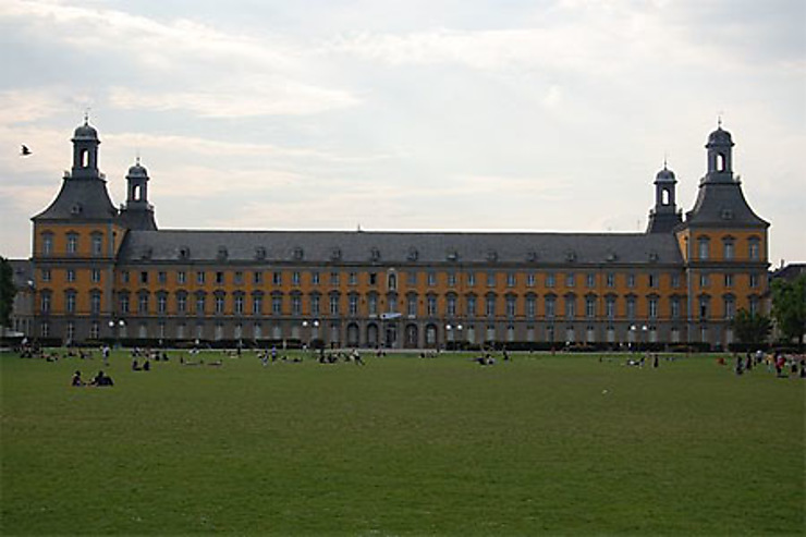Université de Bonn - Julien Toppan