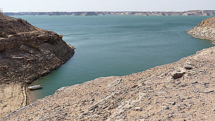 Lac Nasser au pied d'abou simbel