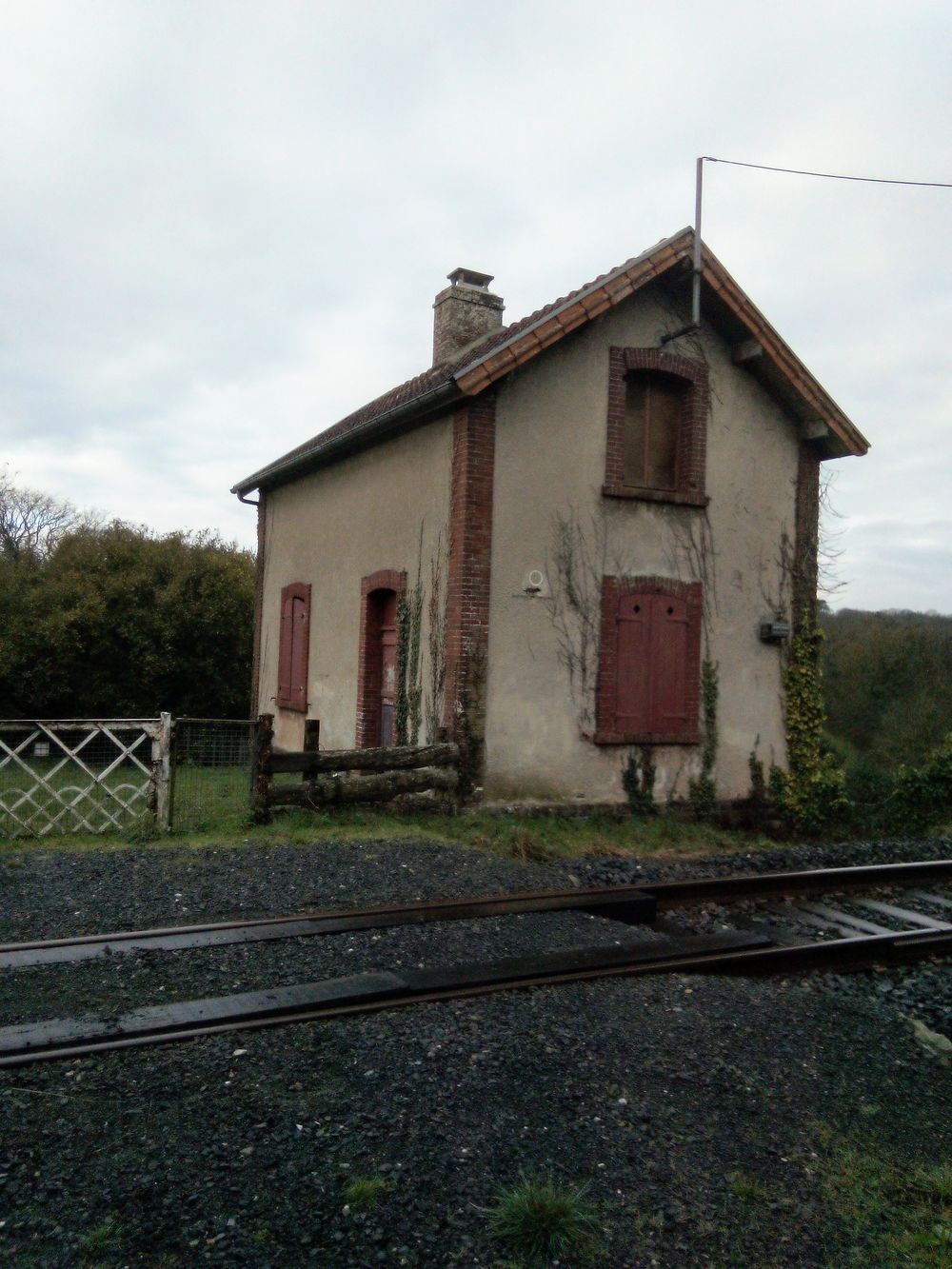 Gare de Frynaudour - Plourivo, Bretagne