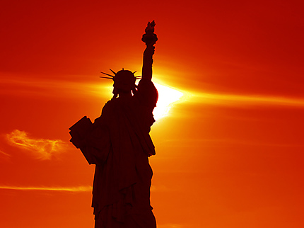 Couché de soleil sur la statue de la Liberté