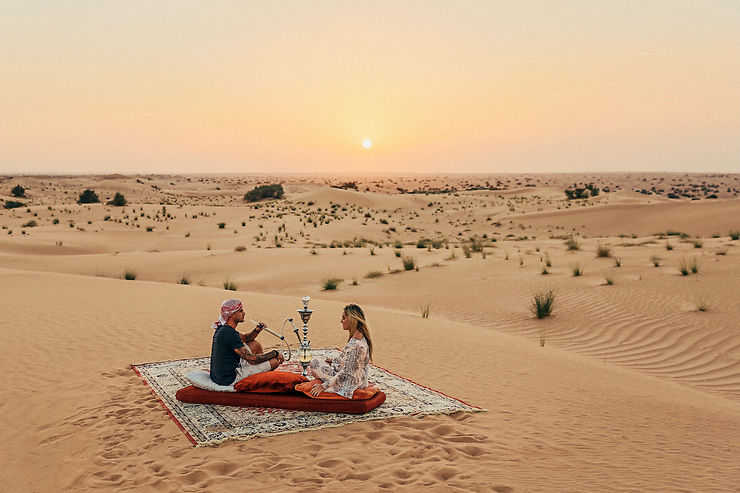 Tête-à-tête en amoureux dans le désert de Dubaï - Dubaï