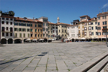 Place à Udine : piazza Matteoti