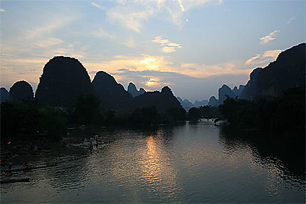 Coucher de soleil sur la rivière Li - Yangshuo
