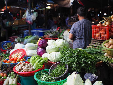 Au marché de Chau Doc