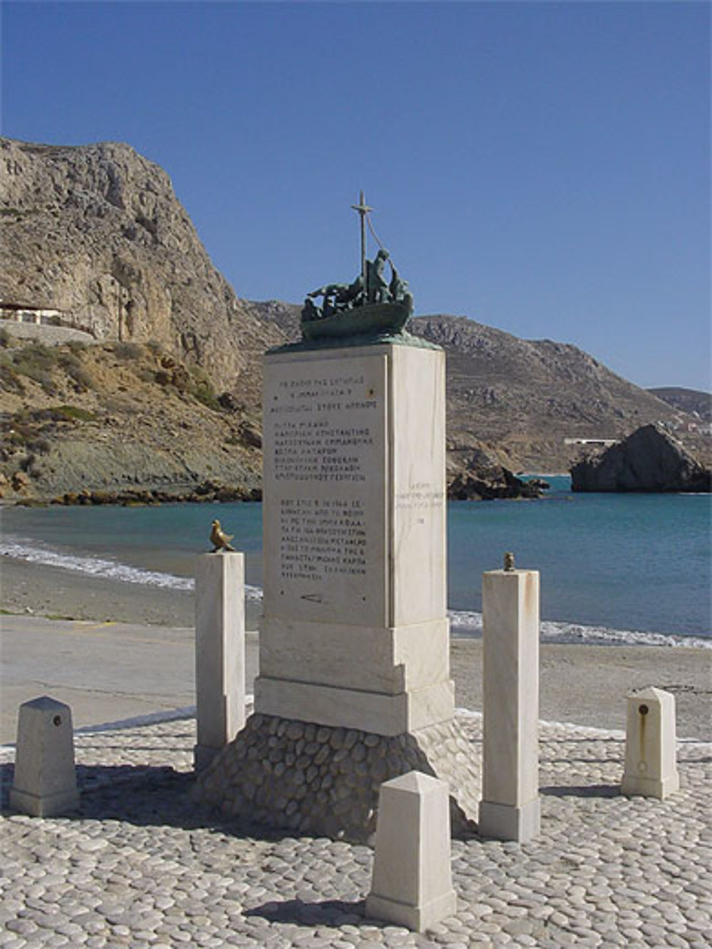 Monument à Finiki