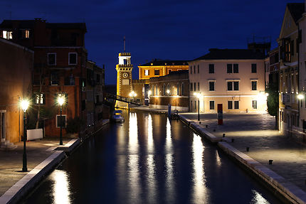 Venise, canal menant à l'Arsenal