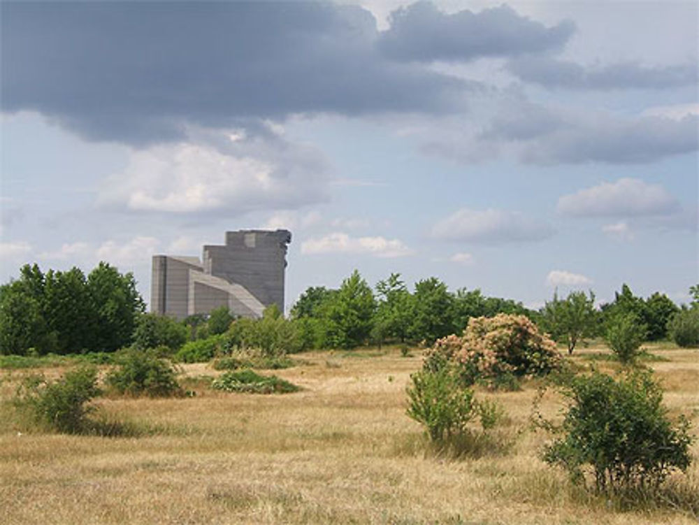 Monument aux fondateurs de la Bulgarie