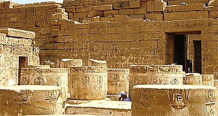 Temple de médinet habou