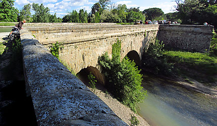 Le Canal du Midi au pont-canal de La Cesse