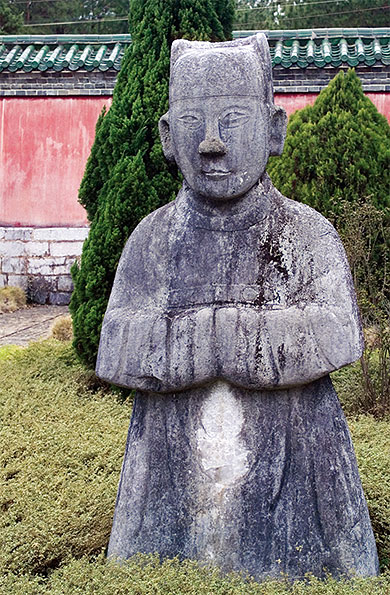 GUILIN - MAUSOLEE DES PRINCES JING-JIANG GUILIN - MAUSOLEE DES PRINCES JING-JIANG