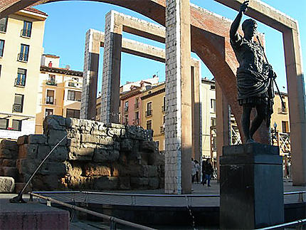 Statue à Saragosse