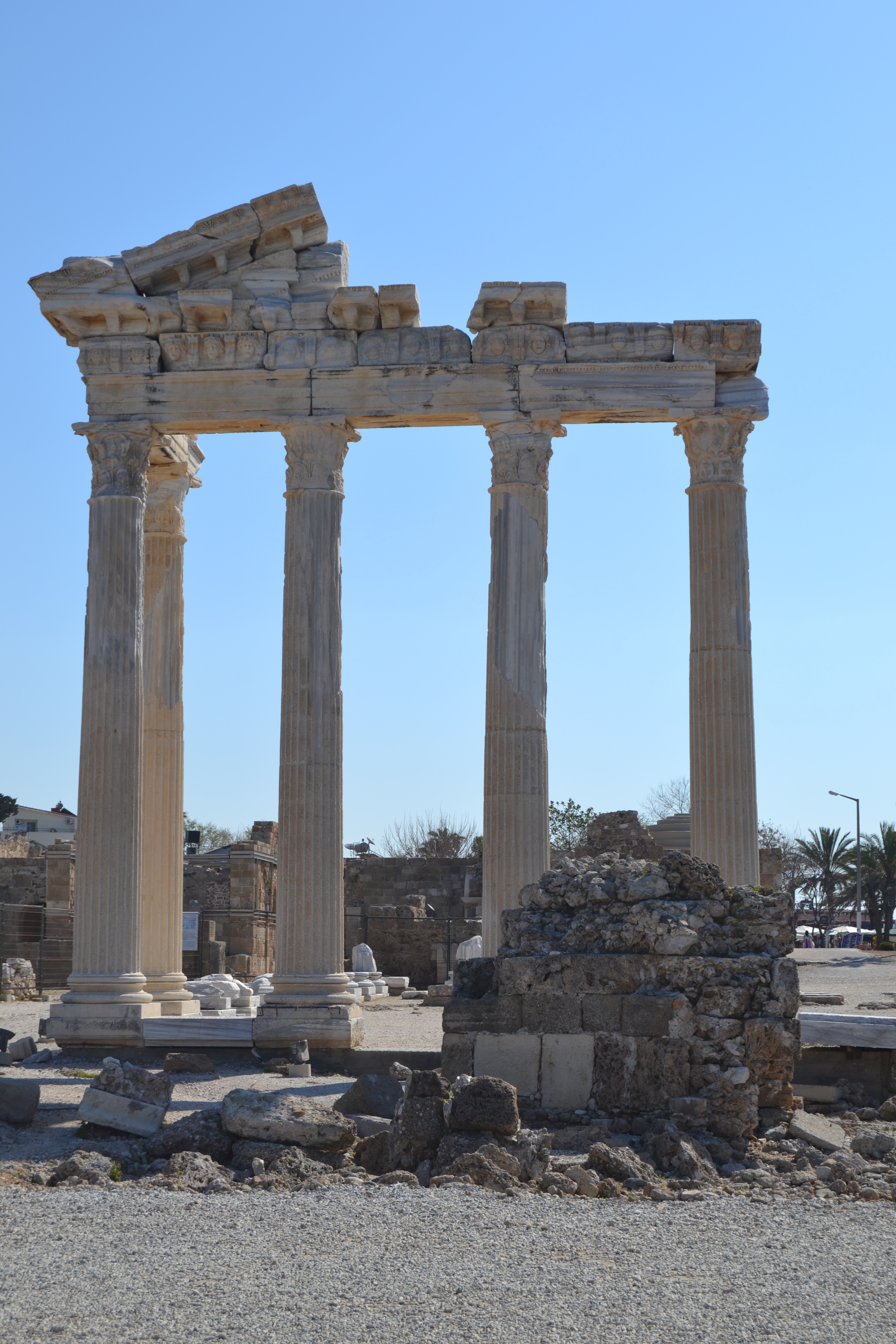 Le temple d'Apollon Le temple d'Apollon