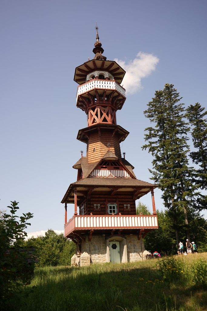 La tour de Roznov