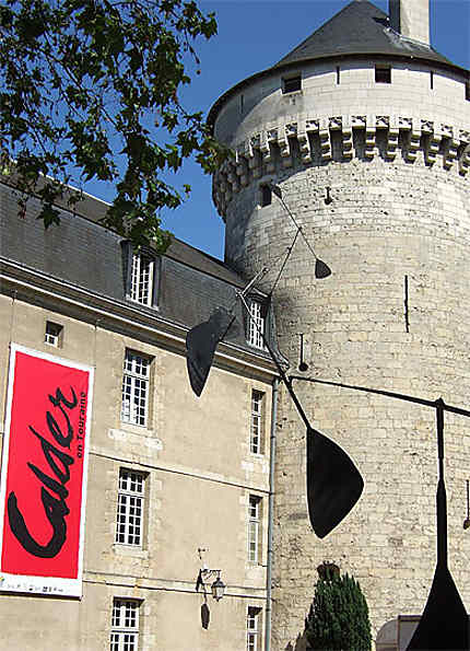Calder au château de Tours