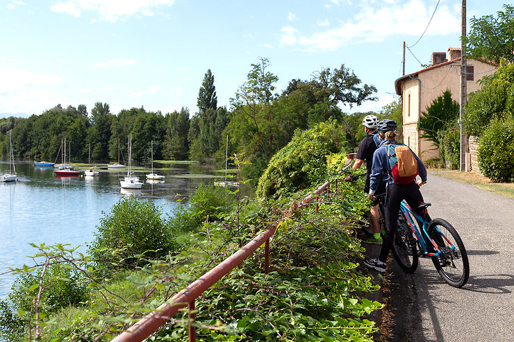 Vélo sur la Trans-Garona : pédaler au fil de la Garonne