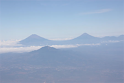 Vue aérienne des volcans