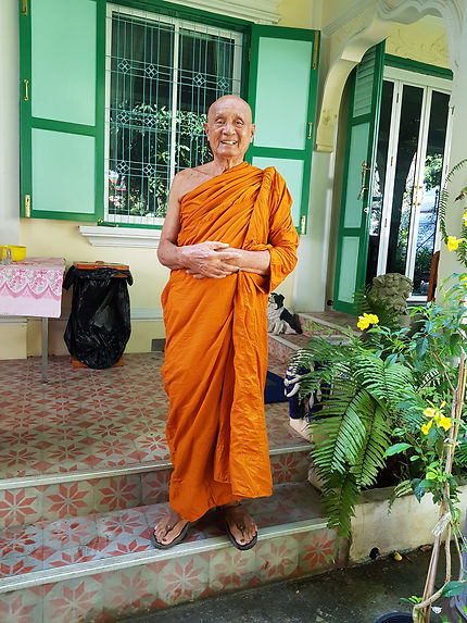 Moine au Wat Pho