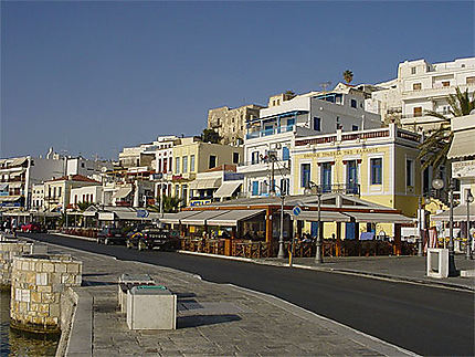 Front de mer de Naxos