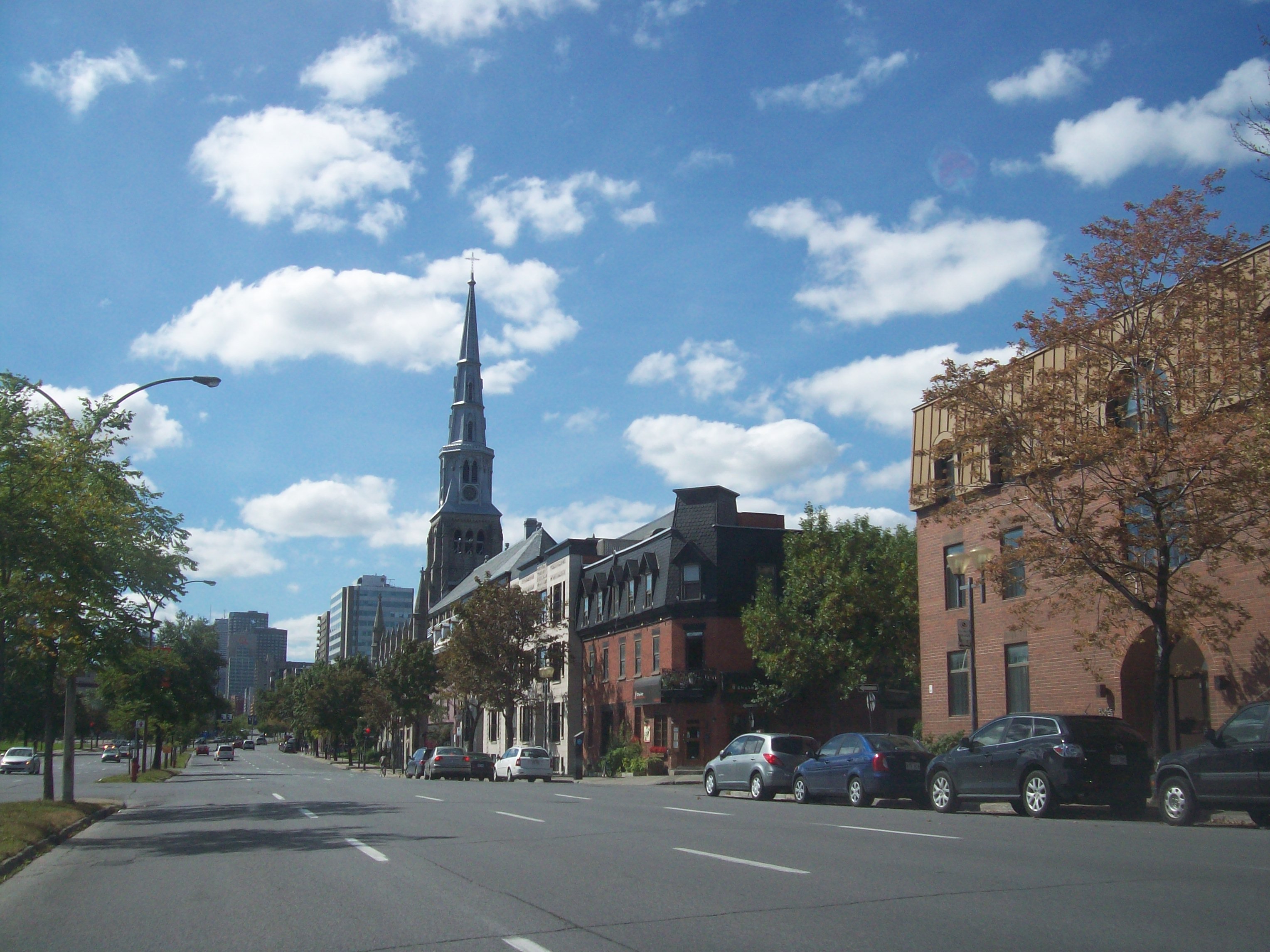 Église St-Pierre-Apôtre à Montréal Église St-Pierre-Apôtre à Montréal