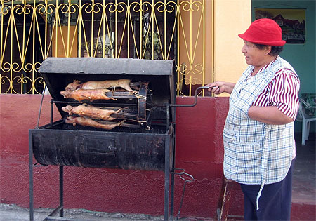 Cuy cochon d'Inde roti Cuy cochon d'Inde roti