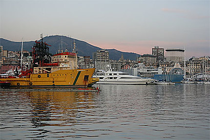 Le port de Gênes
