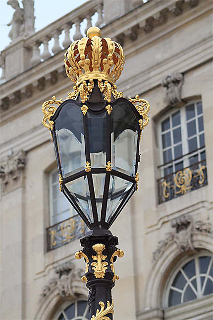 Nancy - Place Stanislas -  Lampadaire royal