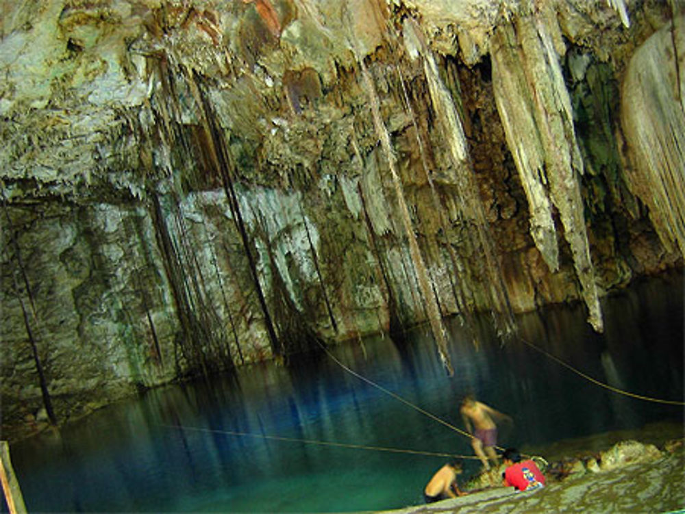 Cenote Dzitnup