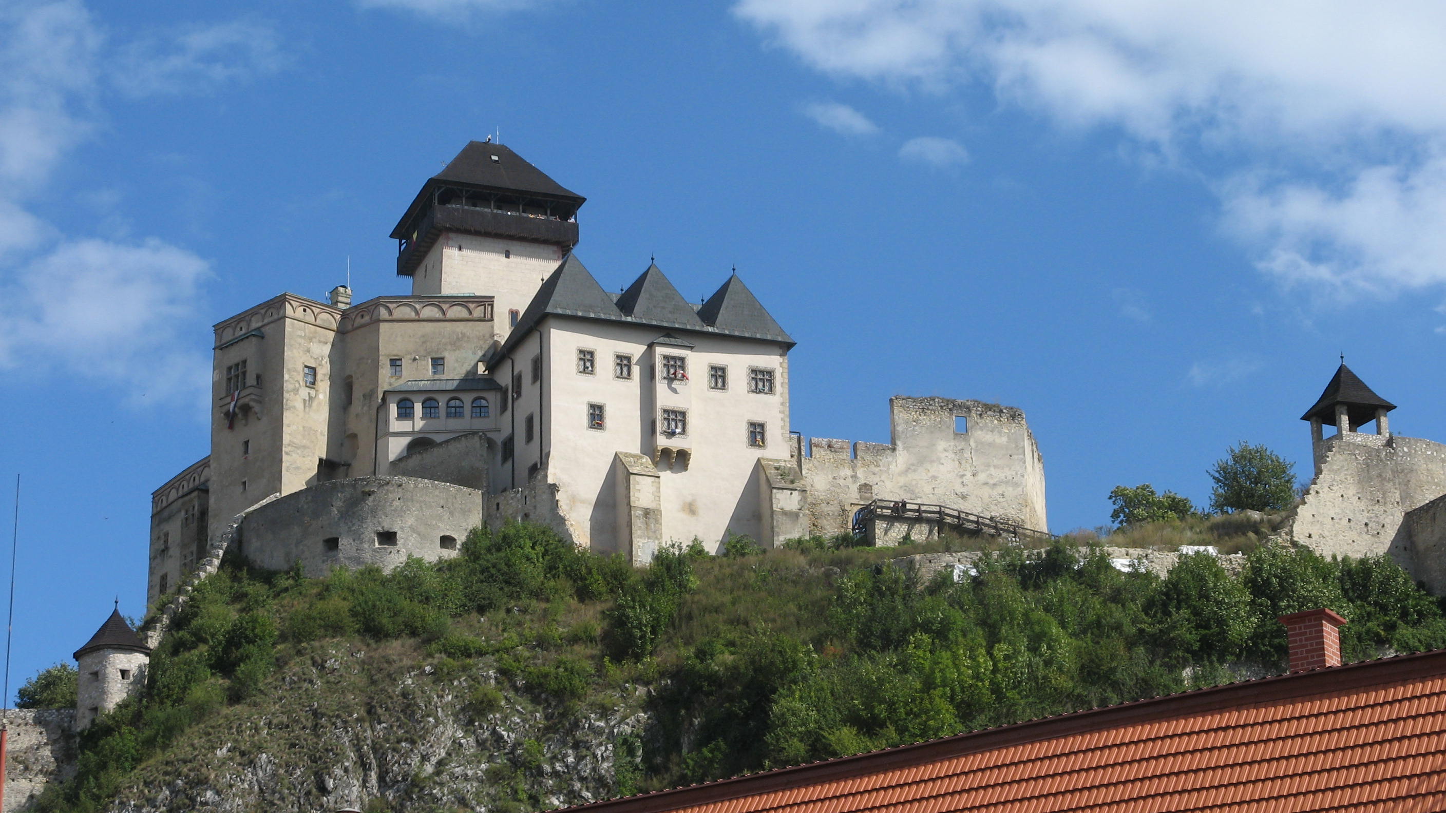Trencin - château - Slovaquie Trencin - château - Slovaquie