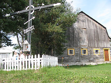 Grange aux Éboulements