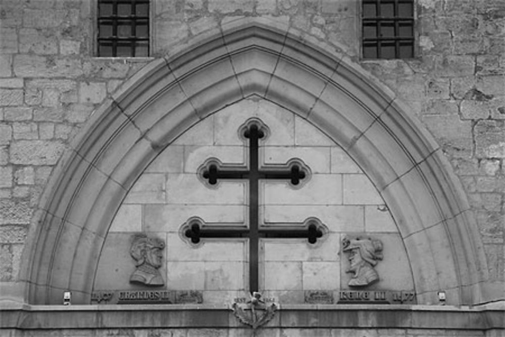 Nancy - Porte de la Craffe - Croix de Lorraine