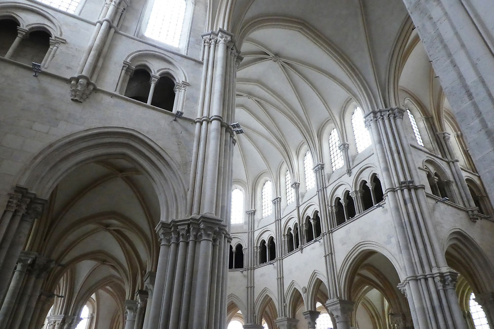 Basilique de Vezelay, détail intérieur