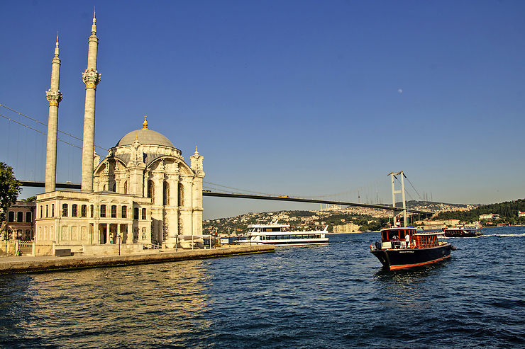 La rive européenne, d’Ortaköy jusqu’à la mer Noire