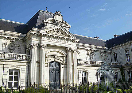 Palais de justice