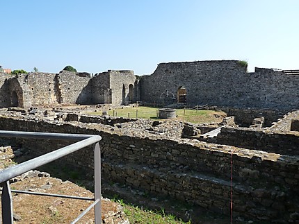 Ruines de l'abbaye 