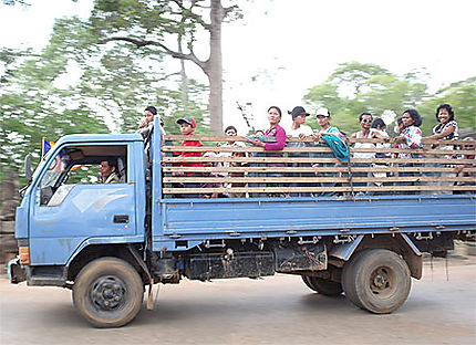 Transport en commun au Cambodge