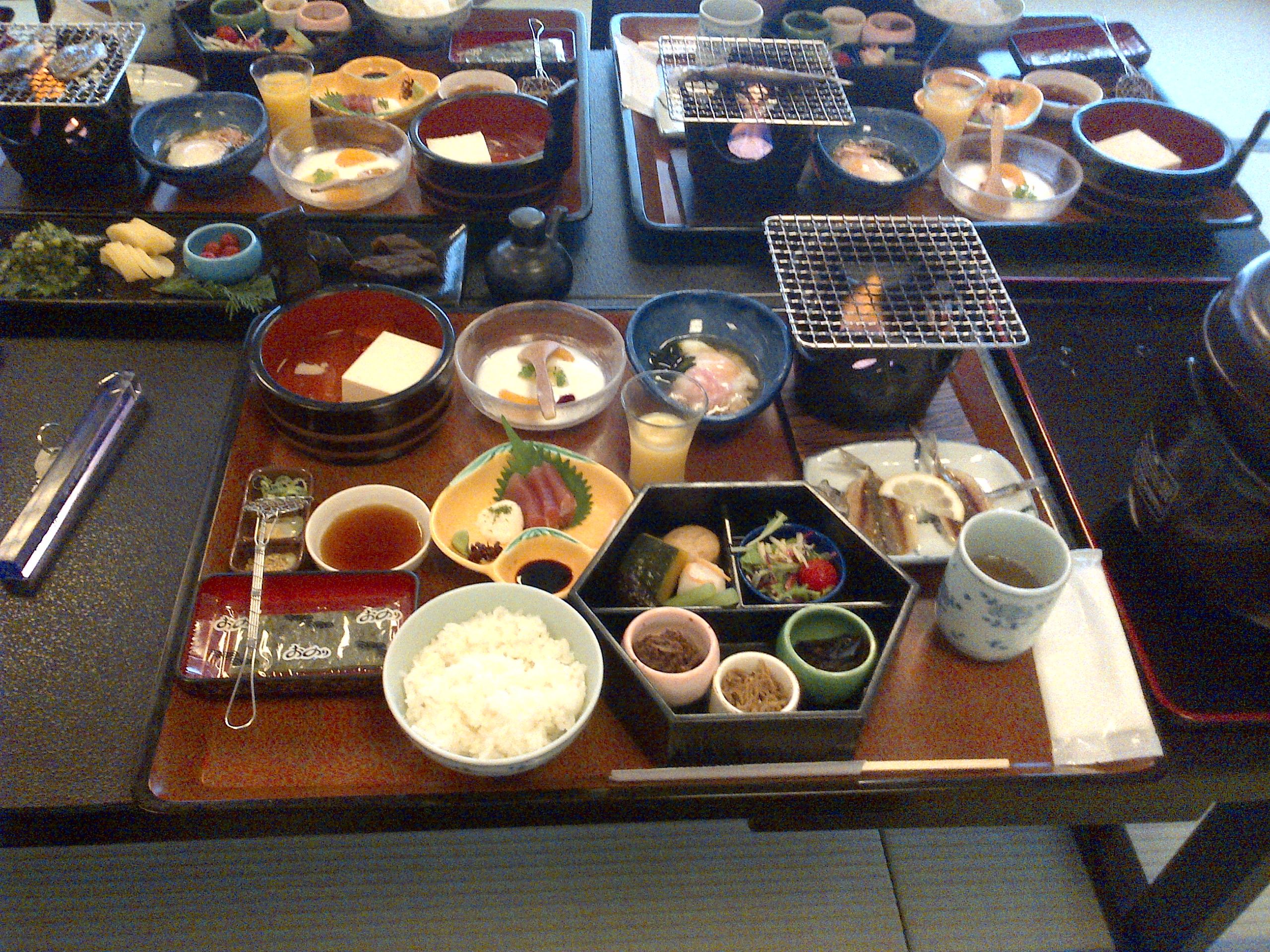 Petit déjeuner à Osaka