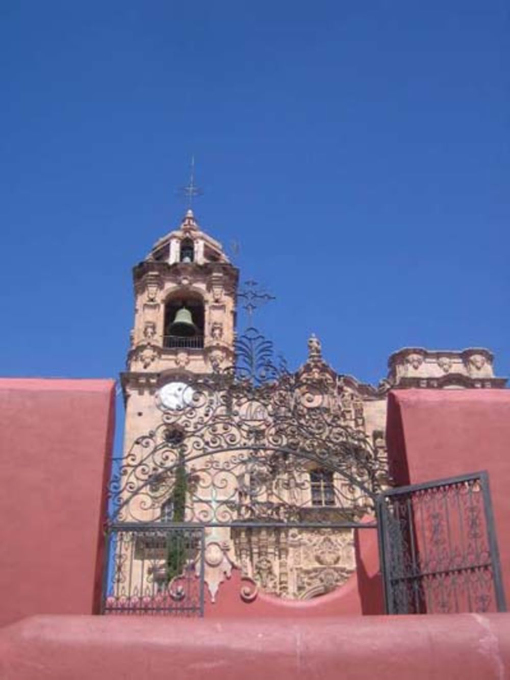 Iglesia de Valenciana