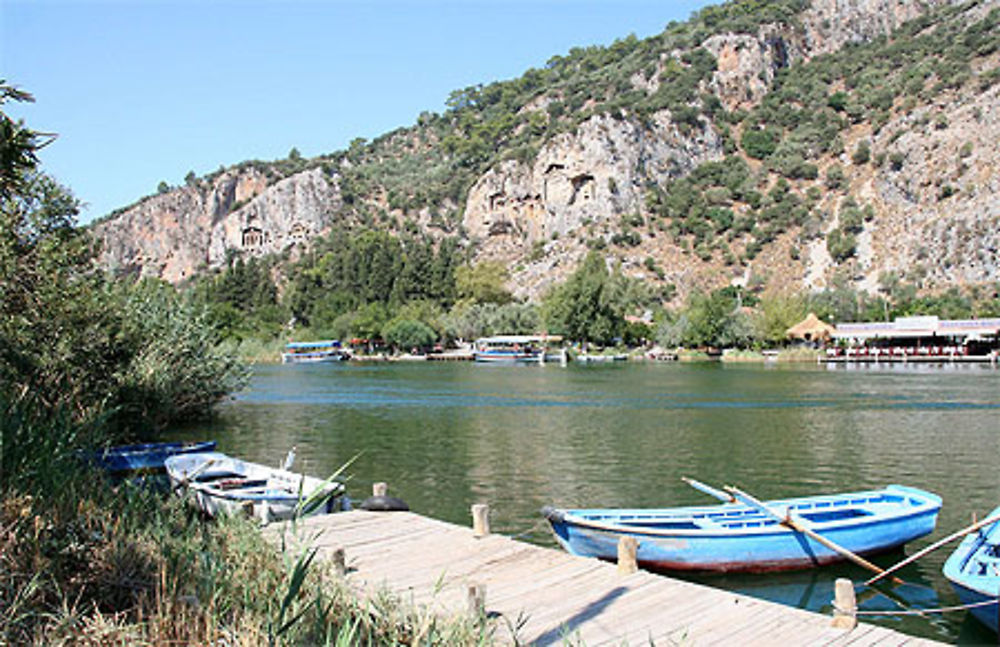 Tombeaux à Dalyan