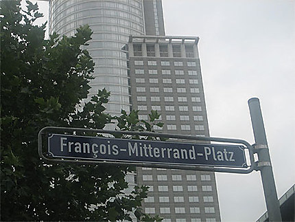 Francois Mitterrand Platz - Francfort/Main