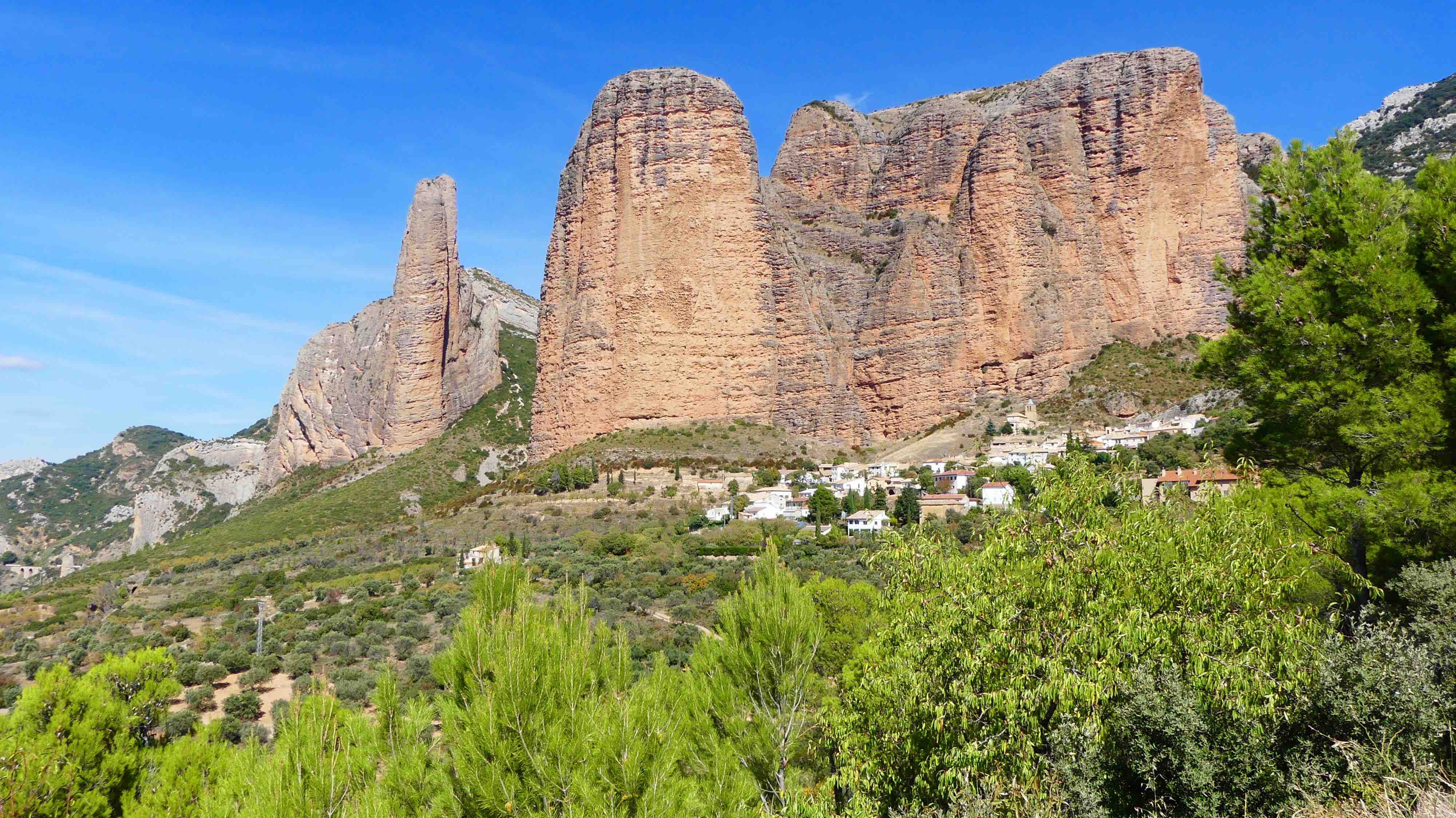 Mallos de Riglos Mallos de Riglos