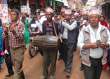 Népal : fêter le prochain Nouvel An… en avril 2073 