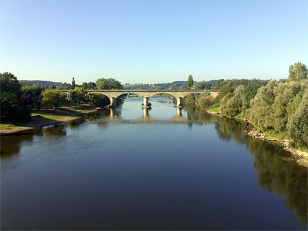 Pont sur la Dordogne Pont sur la Dordogne