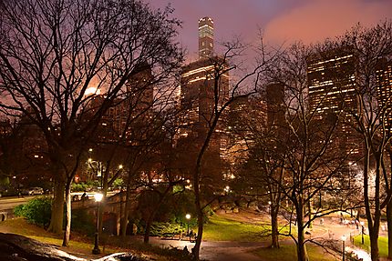 La nuit tombe sur Central Park