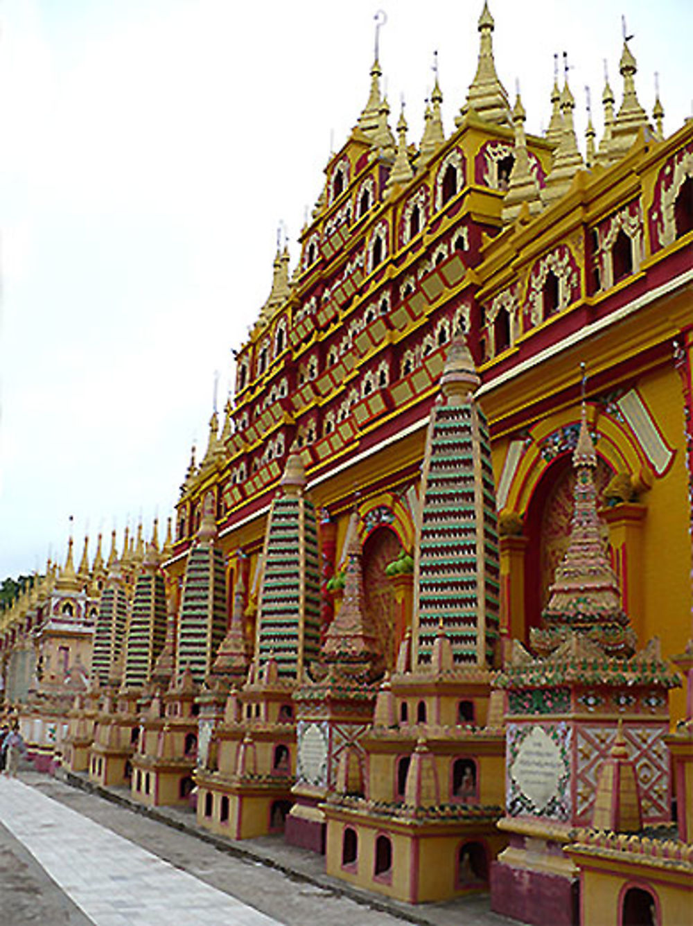 Le temple Thanboddhay