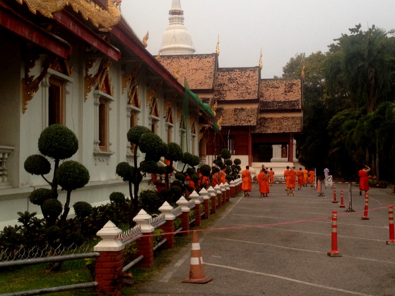 Méditation au Wat Phra Singh Méditation au Wat Phra Singh