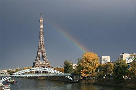 Arc en ciel et Tour Eiffel Arc en ciel et Tour Eiffel