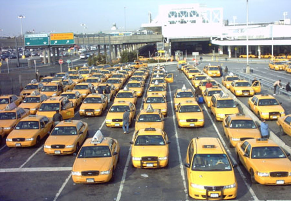 Les Yellow Cabs